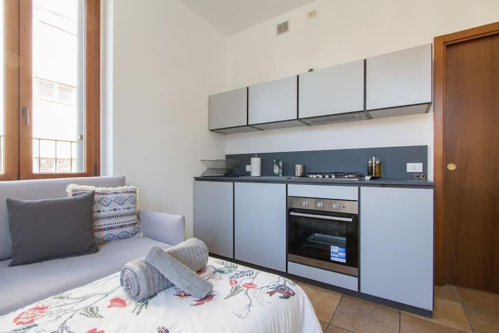 Fabulous Studio In Monza 15 Km To Milan City Centre Extérieur photo